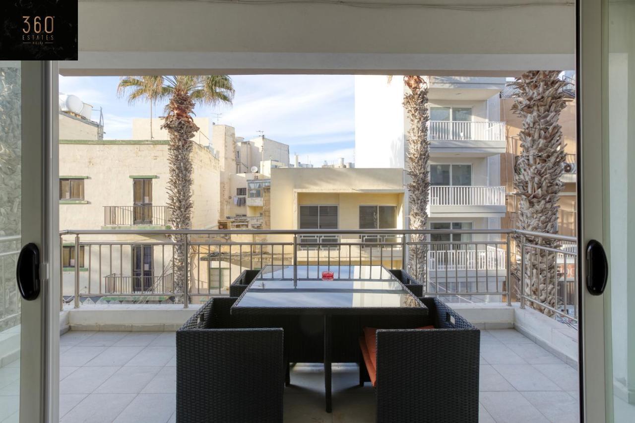 Charming Home Meters From The Seafront With Terrace By 360 Estates 세인트폴스베이 외부 사진