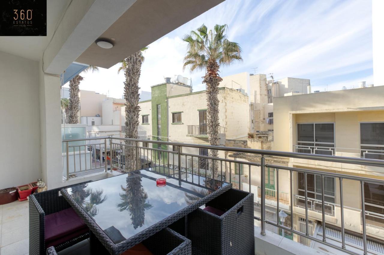 Charming Home Meters From The Seafront With Terrace By 360 Estates 세인트폴스베이 외부 사진